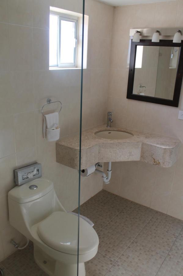 El Camino Hotel & Suites Heroica Caborca Bagian luar foto